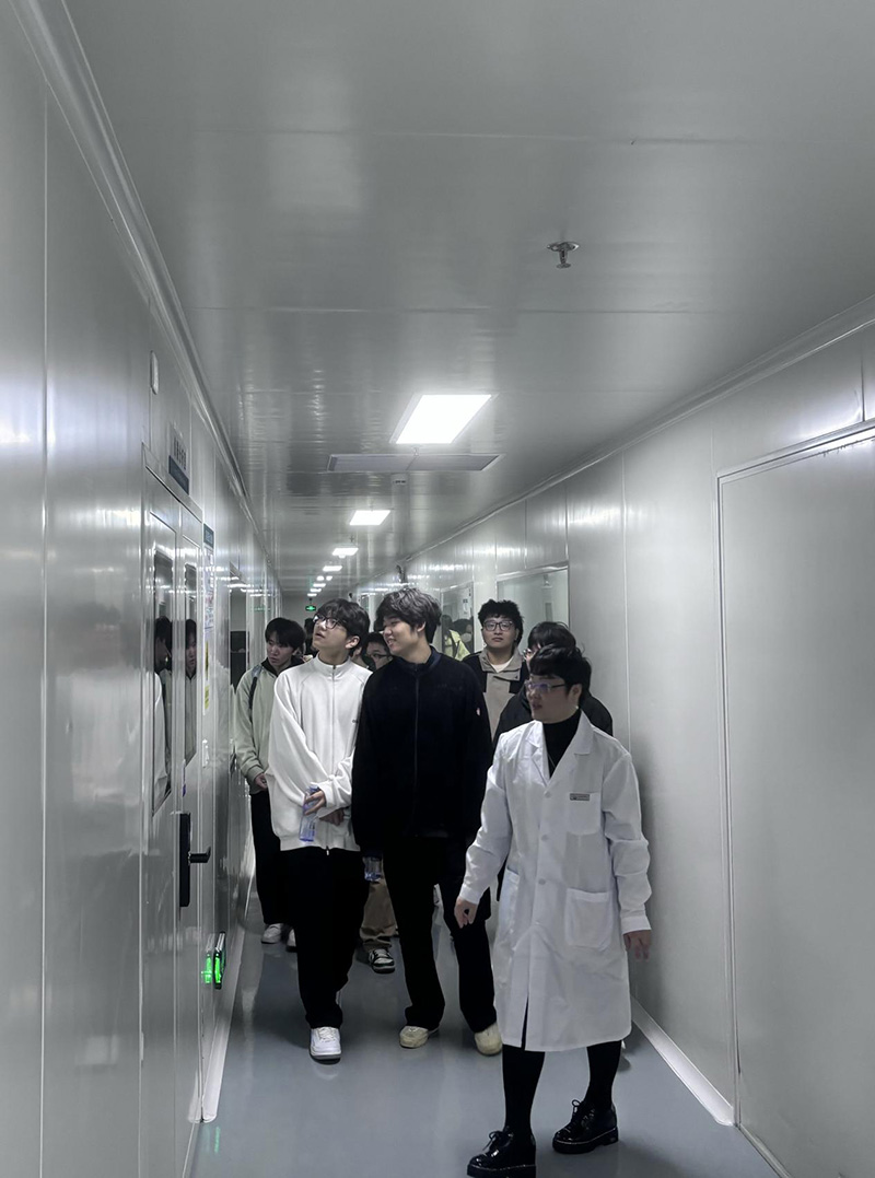 校企聯(lián)動(dòng) 雙向奔赴 丨熱烈歡迎深圳職業(yè)技術(shù)大學(xué)師生到訪(fǎng)億天凈化進(jìn)行學(xué)習(xí)交流