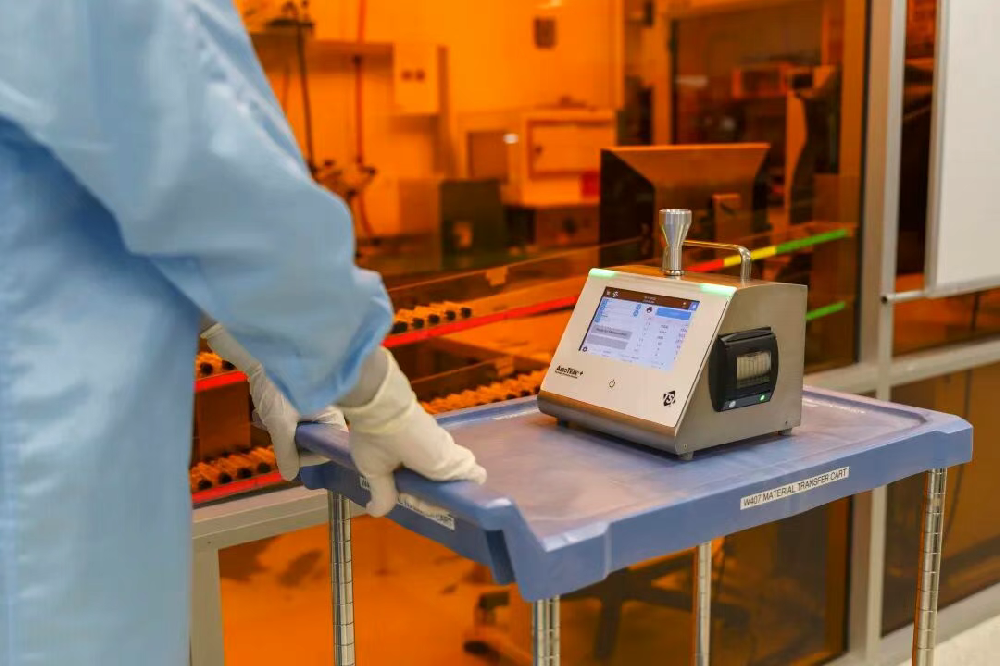 如何挑選潔凈室環(huán)境監(jiān)測專用便攜式粒子計(jì)數(shù)器